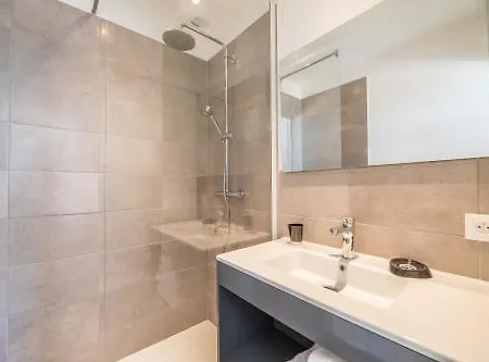 Aparthotel Pierre & Premium Les Terrasses D'arsella 5*