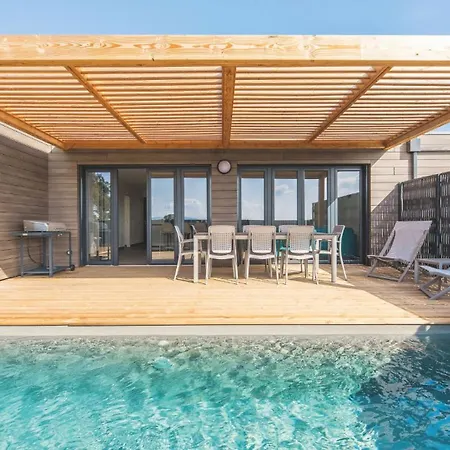 Résidence Pierre&vacances Premium Les Terrasses D'arsella Apartahotel