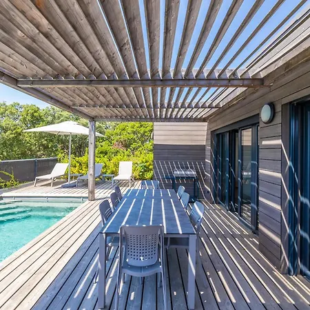 Apartahotel Résidence Pierre&vacances Premium Les Terrasses D'arsella 5*