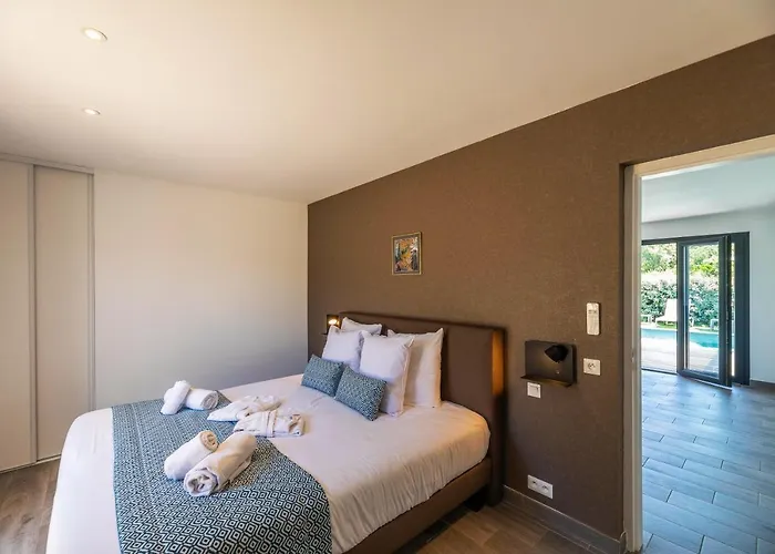 Ξενοδοχείο με διαμερίσματα Pierre & Premium Les Terrasses D'arsella 5*