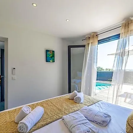 Ξενοδοχείο με διαμερίσματα Pierre & Premium Les Terrasses D'arsella 5*