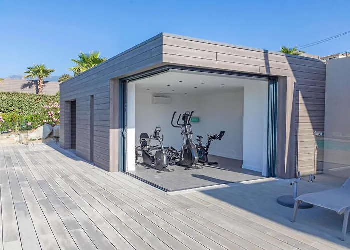 Résidence Pierre&vacances Premium Les Terrasses D'arsella 5*